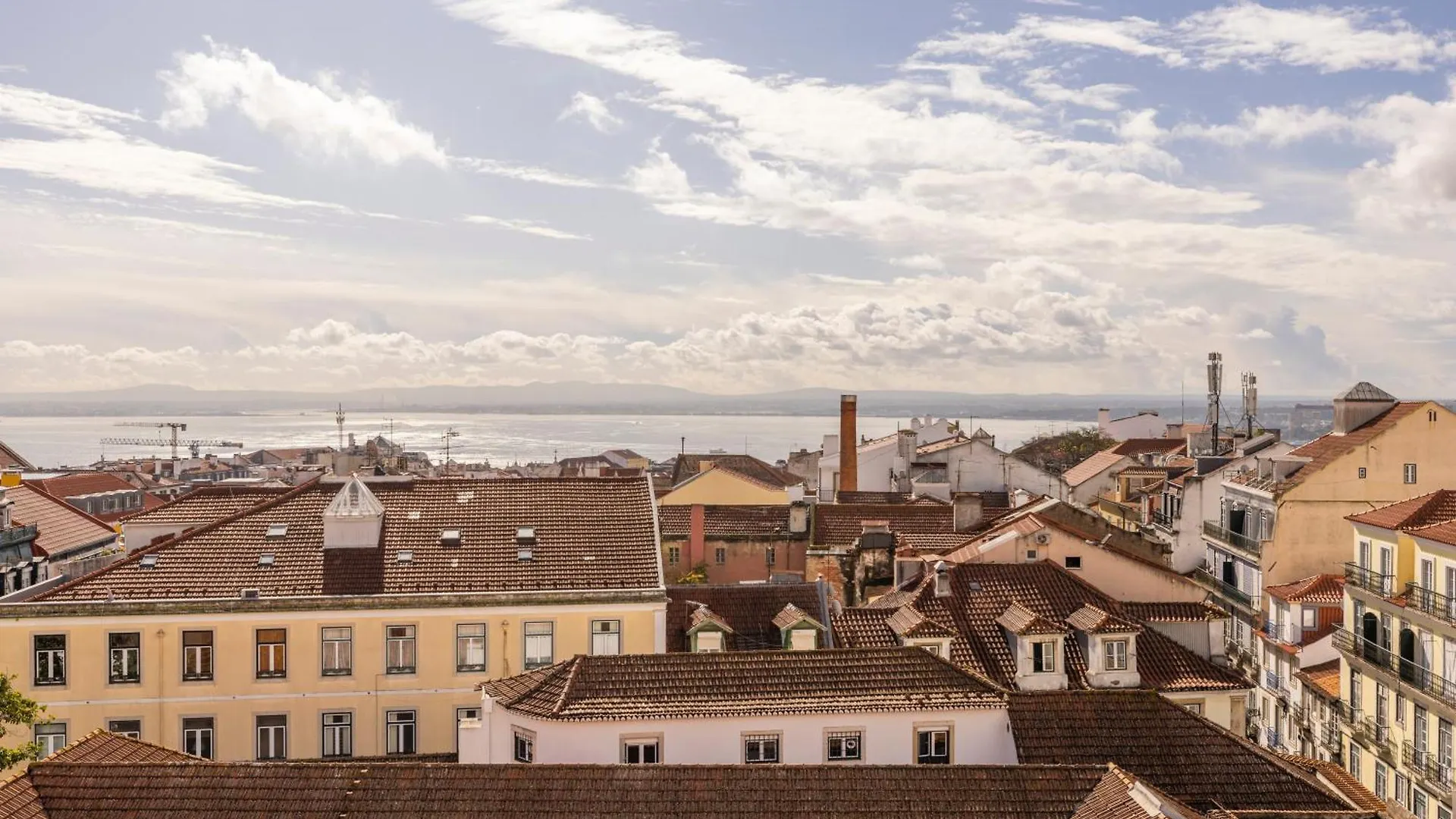 Apartment Ferienwohnung Libere Lisbon Principe Real