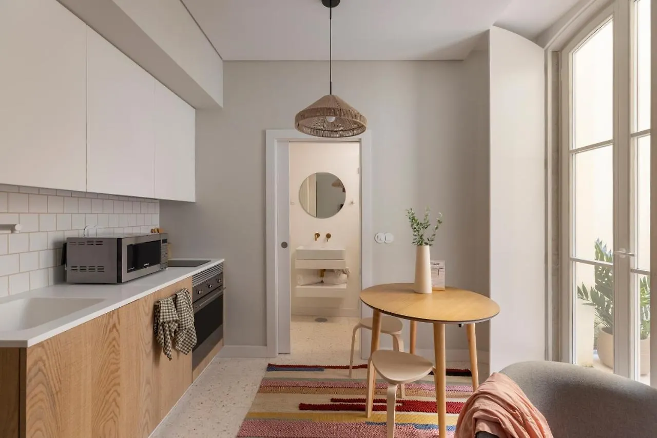 Apartament Libere Lisbon Principe Real 0*,