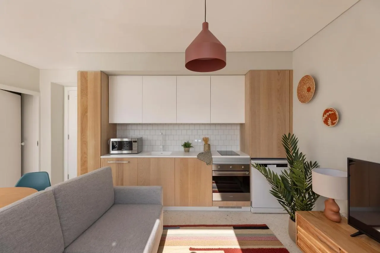Libere Lisbon Principe Real Appartement
