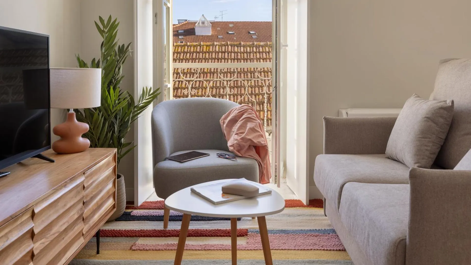 Libere Lisbon Principe Real Appartement