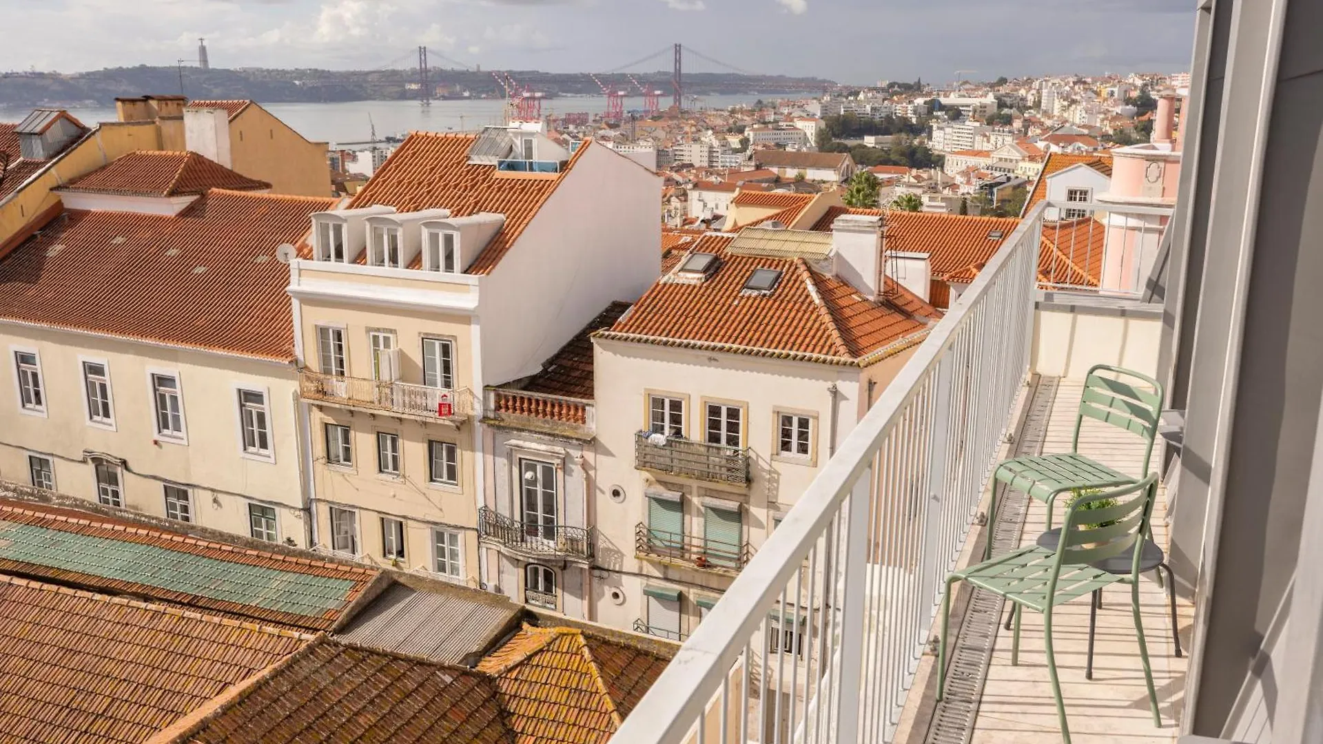 Libere Lisbon Principe Real Appartement