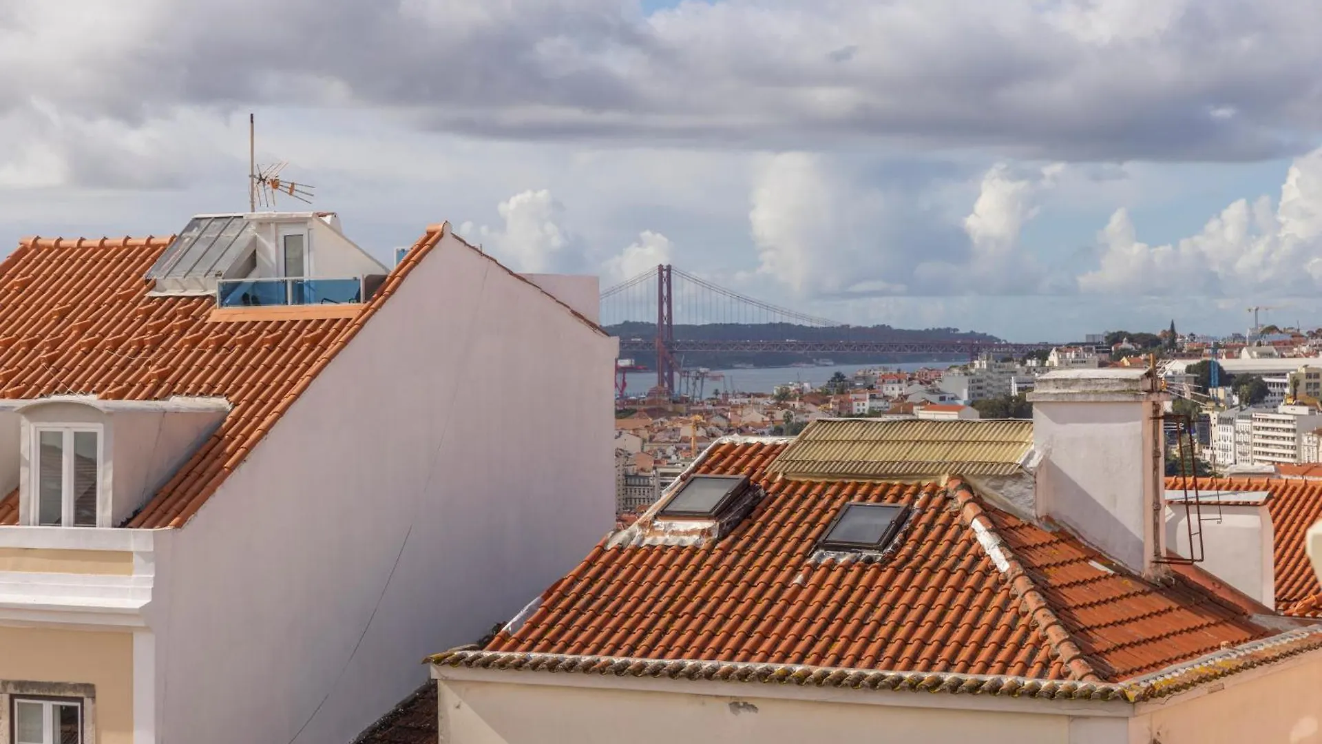 Ferienwohnung Libere Lisbon Principe Real Portugal